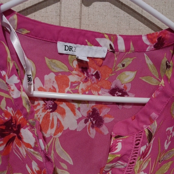 DR2 pink women's shirt with floral print, size M - Picture 2 of 3